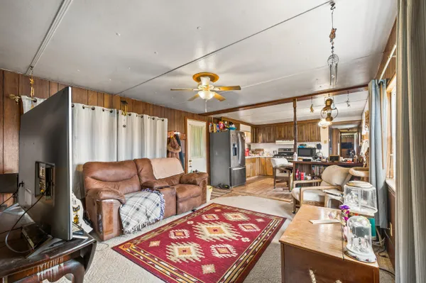 $109,000 | 21704 North Avenue, Reed City, MI 49677