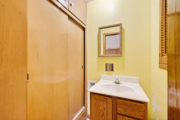 $475,000 | 4405 Gordon Avenue, Monona, WI 53716