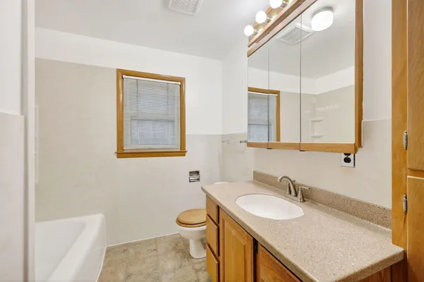 $475,000 | 4405 Gordon Avenue, Monona, WI 53716