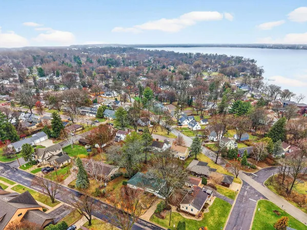 $475,000 | 4405 Gordon Avenue, Monona, WI 53716