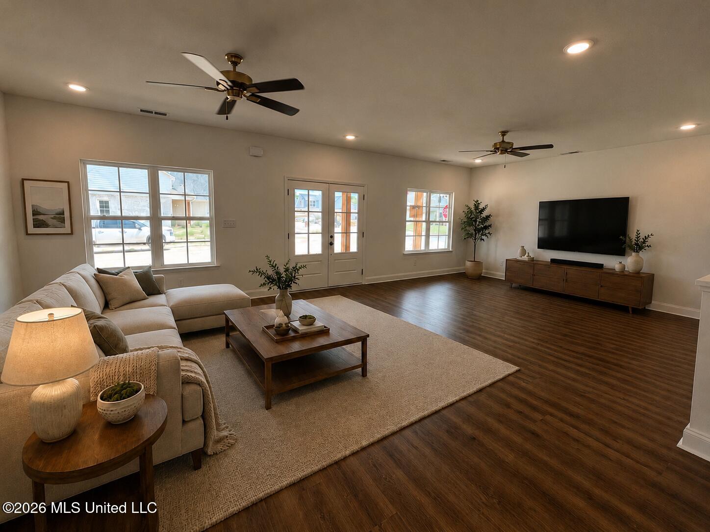 7221 Hickory Holw Road Walls, MS 38680 - Photo 4 of 13 ADDBAC0B-863F-44DE-991E-67113E396012