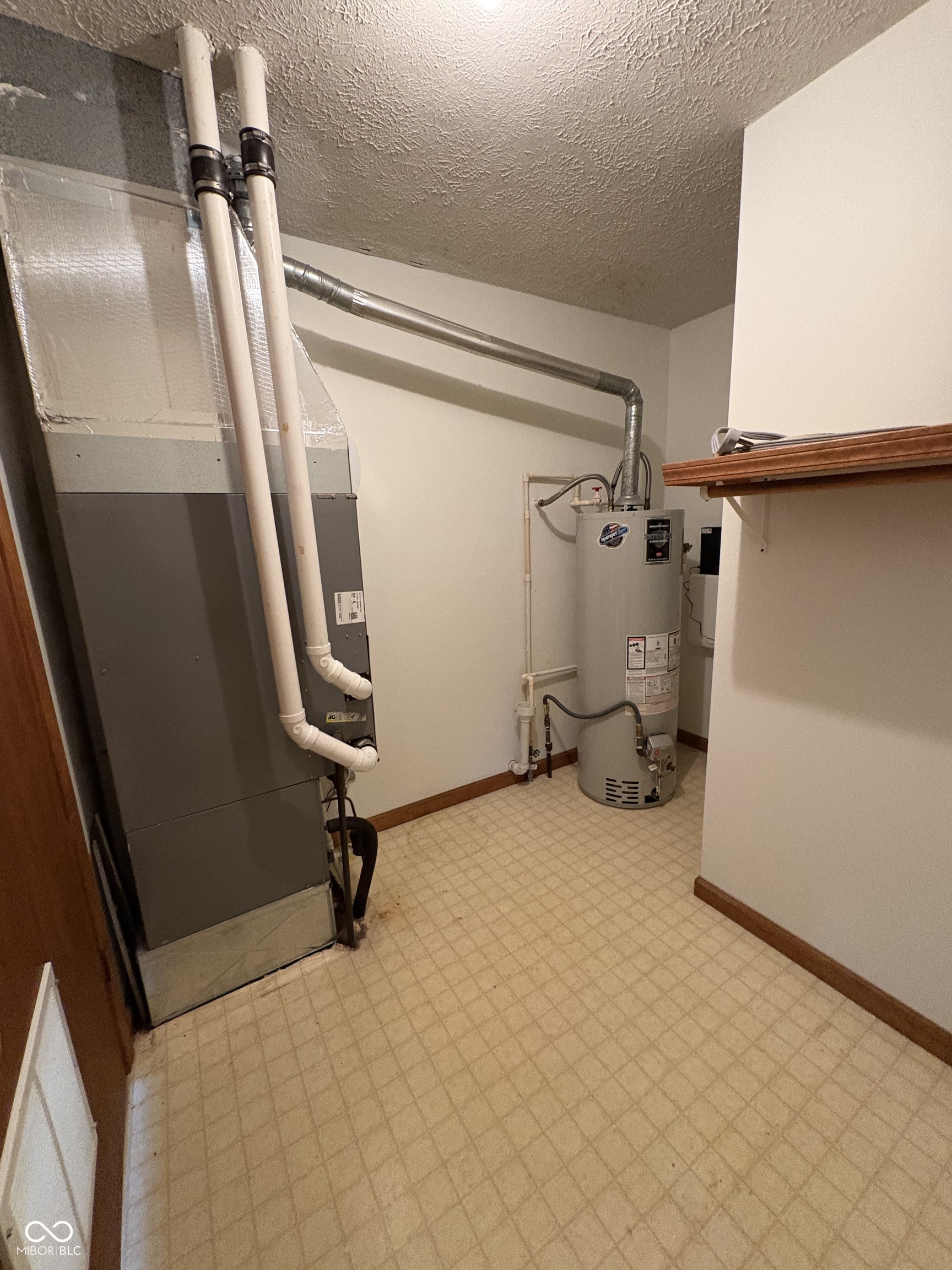 3 U-Drive Cloverdale, IN 46120 - Photo 11 of 30