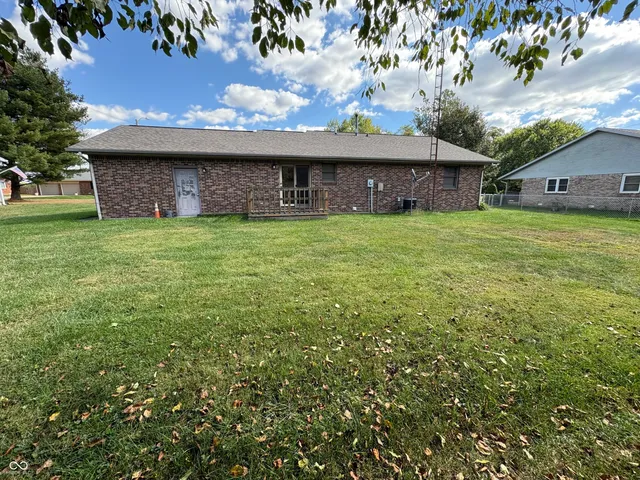 $210,000 | 3 U-Drive, Cloverdale, IN 46120