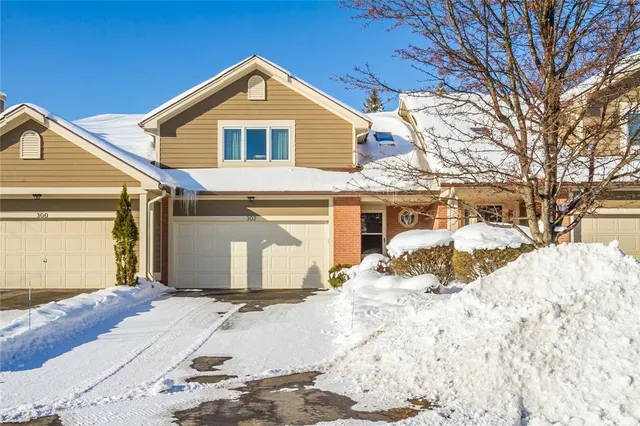 $280,000 | 302 Marina View Lane, Webster, NY 14580