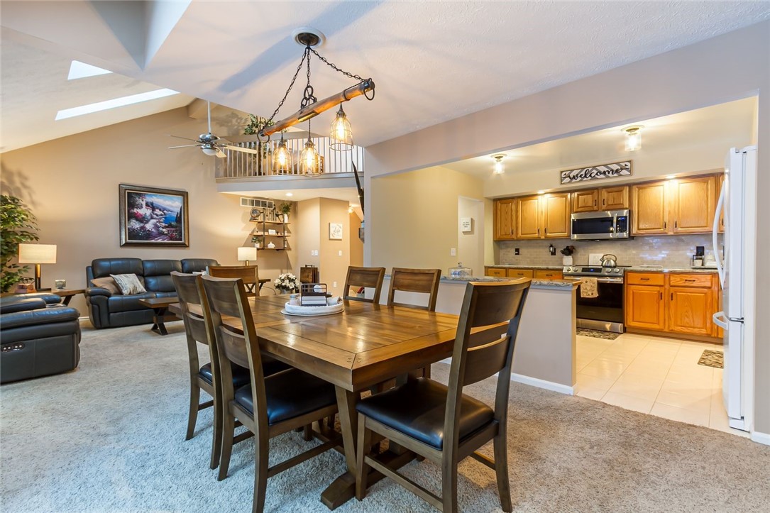 302 Marina View Lane Webster, NY 14580 - Photo 17 of 37