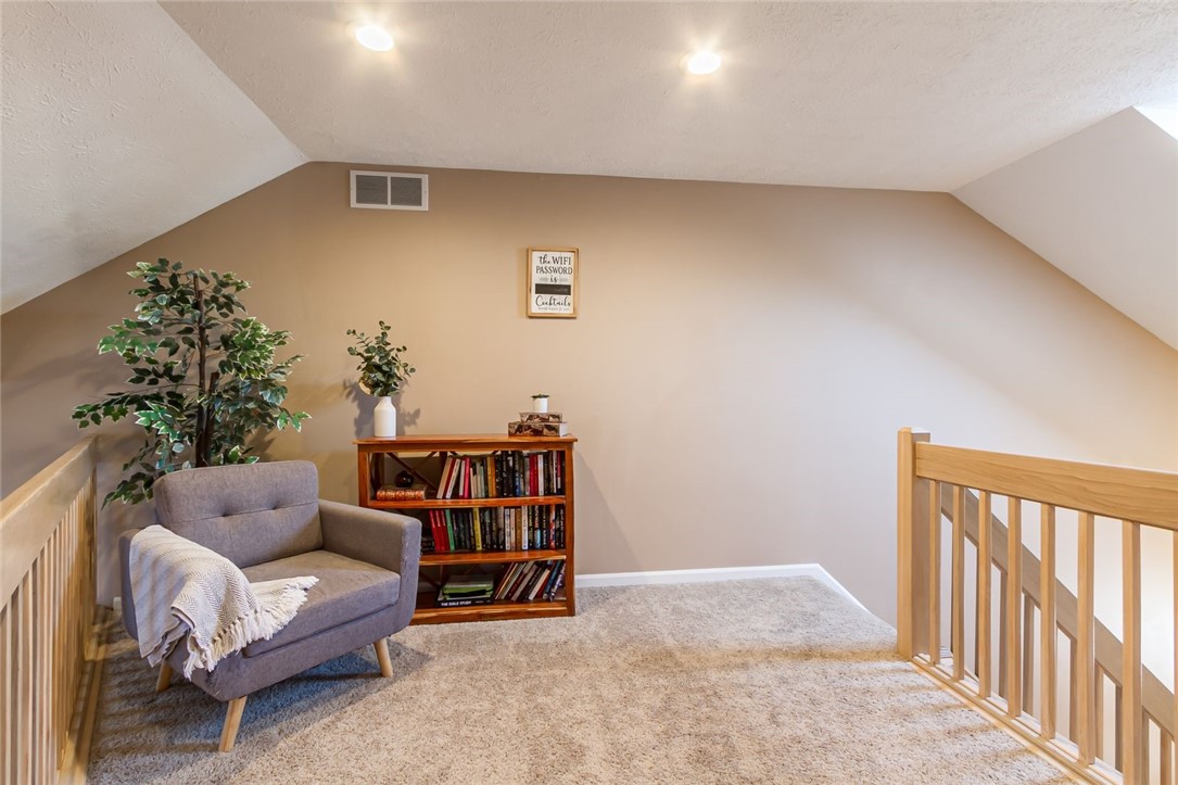 302 Marina View Lane Webster, NY 14580 - Photo 20 of 37