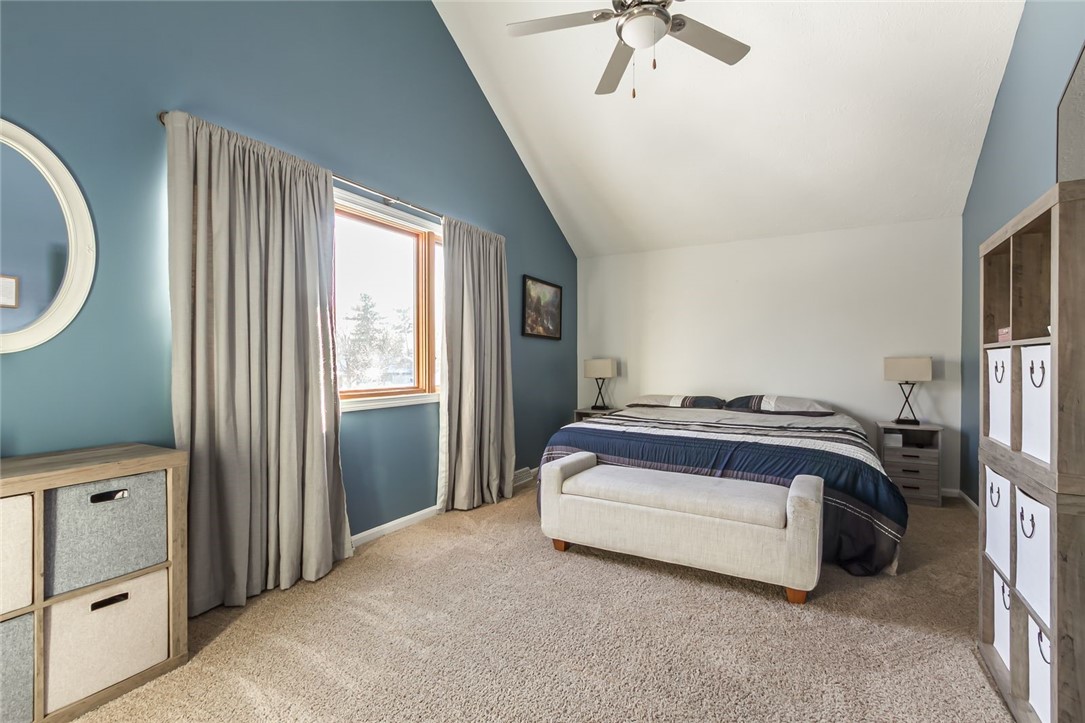 302 Marina View Lane Webster, NY 14580 - Photo 24 of 37