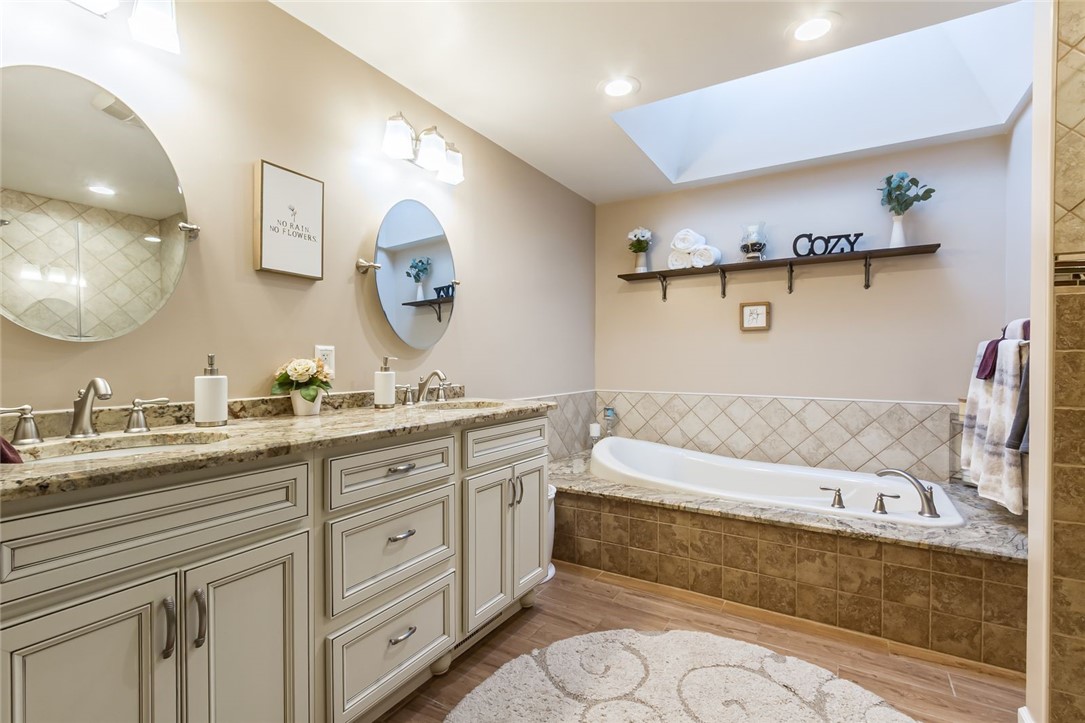 302 Marina View Lane Webster, NY 14580 - Photo 27 of 37