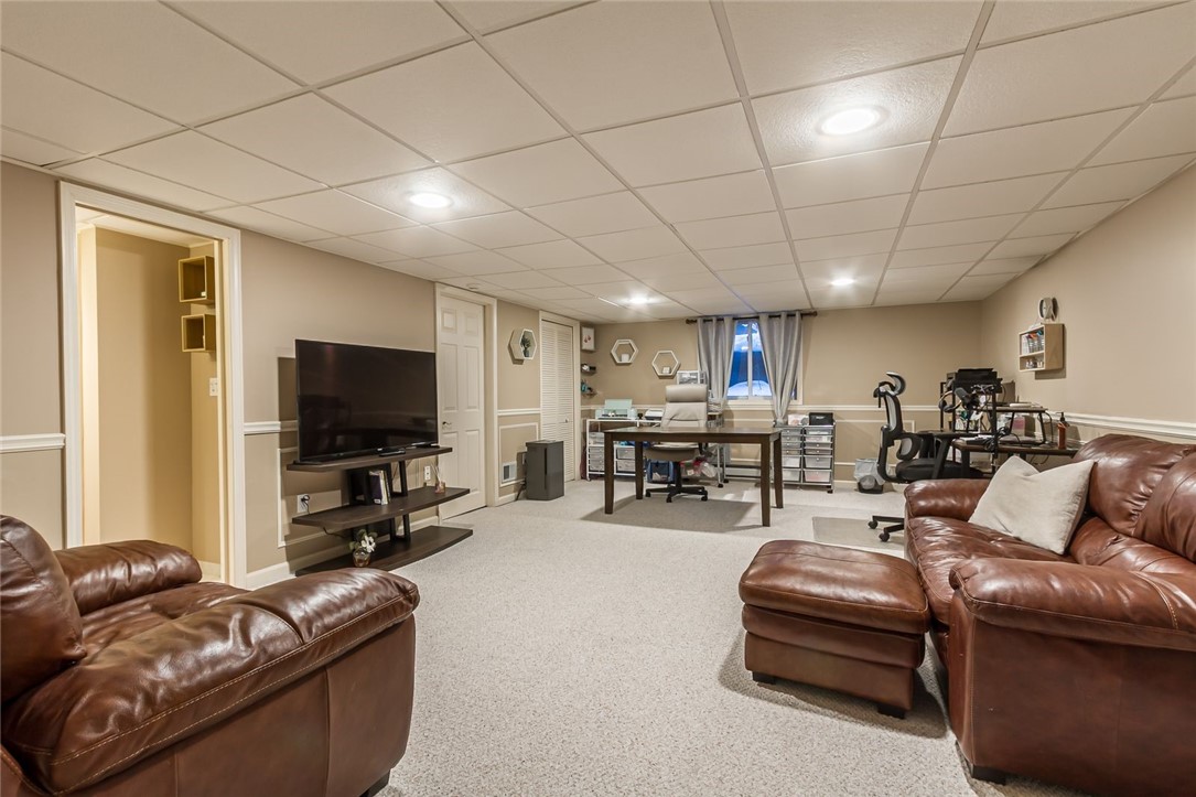 302 Marina View Lane Webster, NY 14580 - Photo 31 of 37