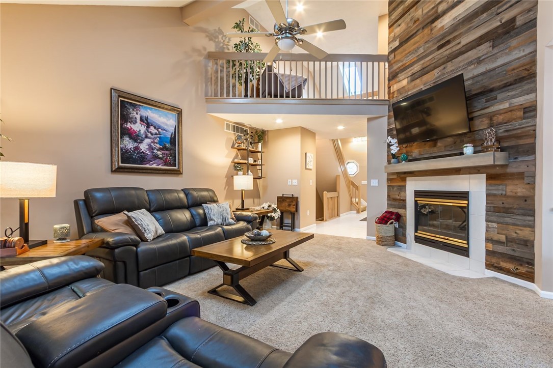 302 Marina View Lane Webster, NY 14580 - Photo 7 of 37