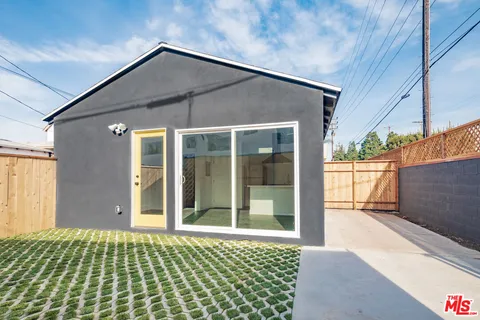 $2,300 | 11951 Missouri Avenue, Los Angeles, CA 90025