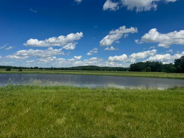 $58,900 | N6129 Hammer Road, Albany, WI 53502