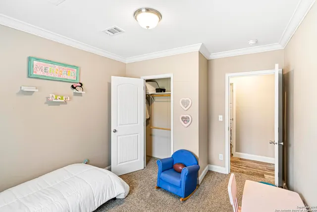 $2,200 | 210 Rhonda Drive, Lytle, TX 78052