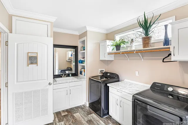 $2,200 | 210 Rhonda Drive, Lytle, TX 78052