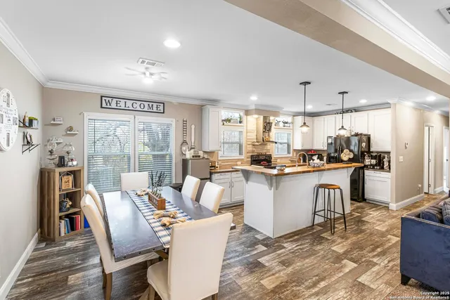 $2,200 | 210 Rhonda Drive, Lytle, TX 78052