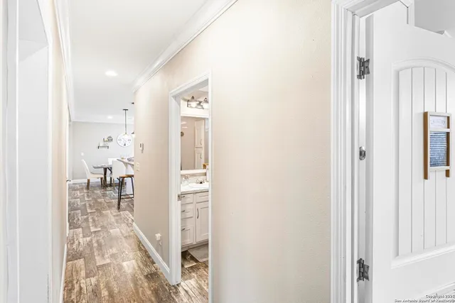 $2,200 | 210 Rhonda Drive, Lytle, TX 78052