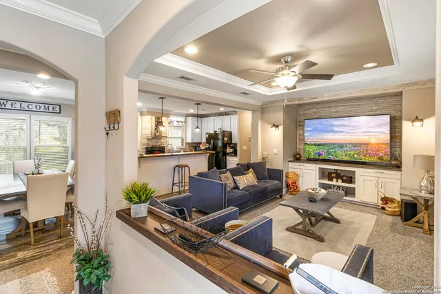 $2,200 | 210 Rhonda Drive, Lytle, TX 78052