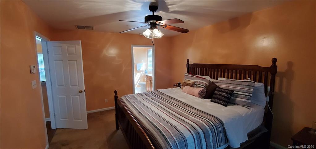 5000 Deerton Road Charlotte, NC 28269 - Photo 18 of 23 Gallery Image 18