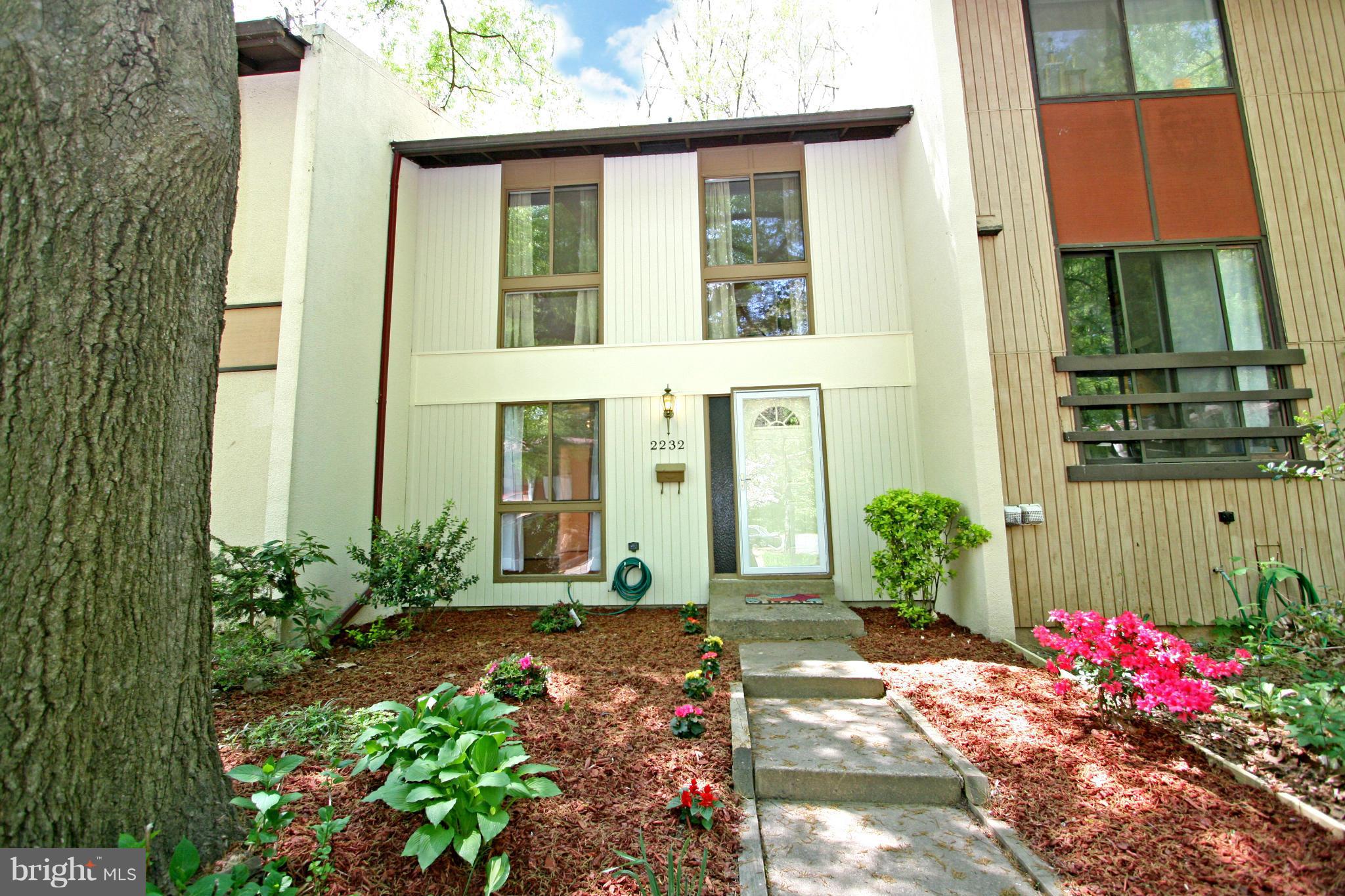 2232 Lofty Heights Place Reston, VA 20191 - Photo 1 of 25 Exterior (Front)
