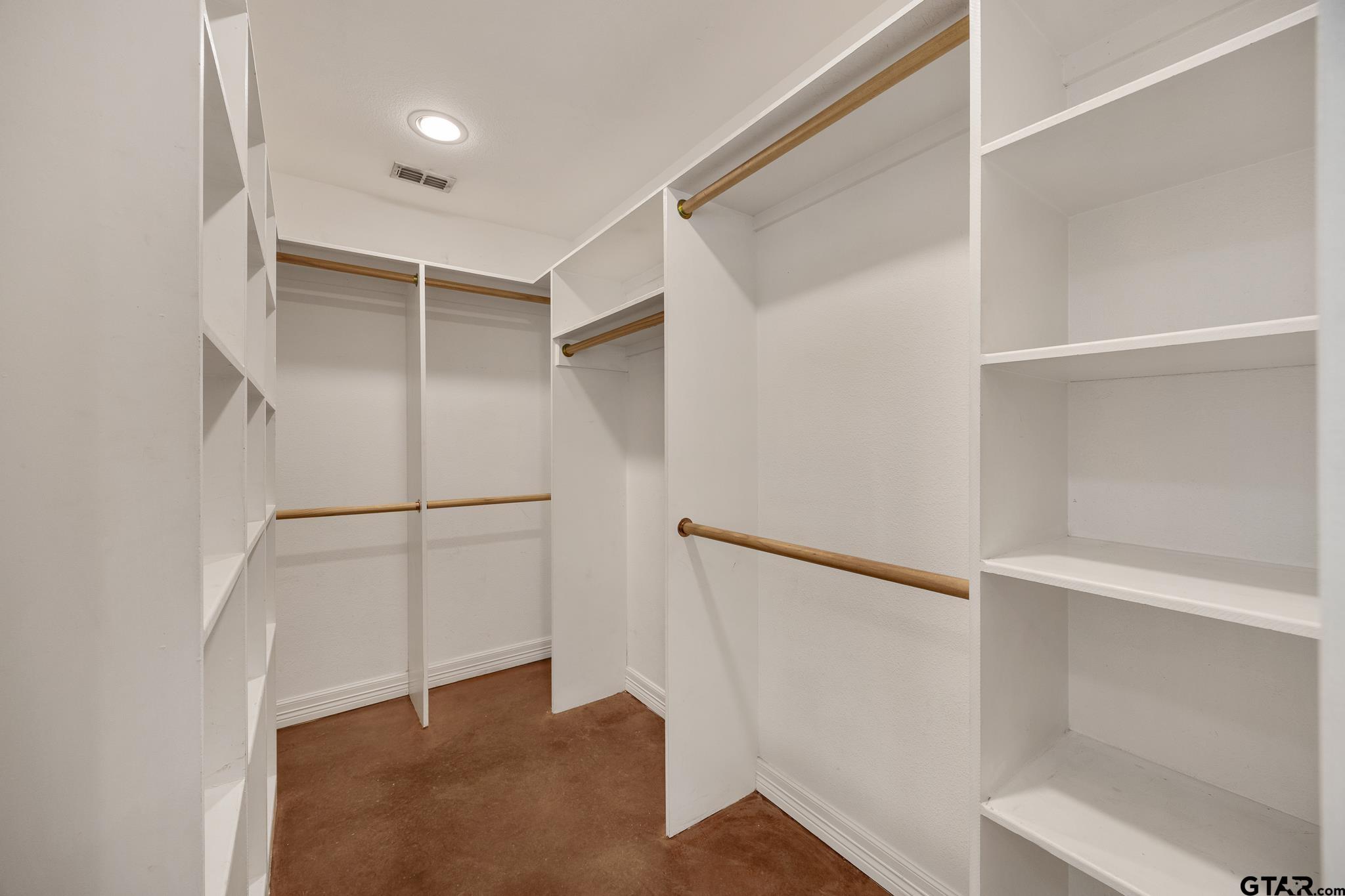 710 Willowood Street Longview, TX 75604 - Photo 20 of 33