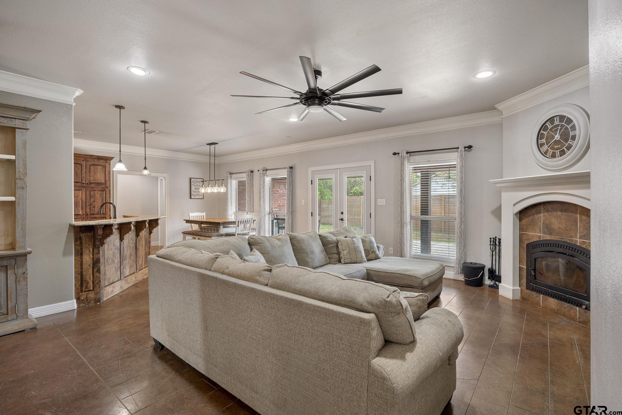 710 Willowood Street Longview, TX 75604 - Photo 6 of 33