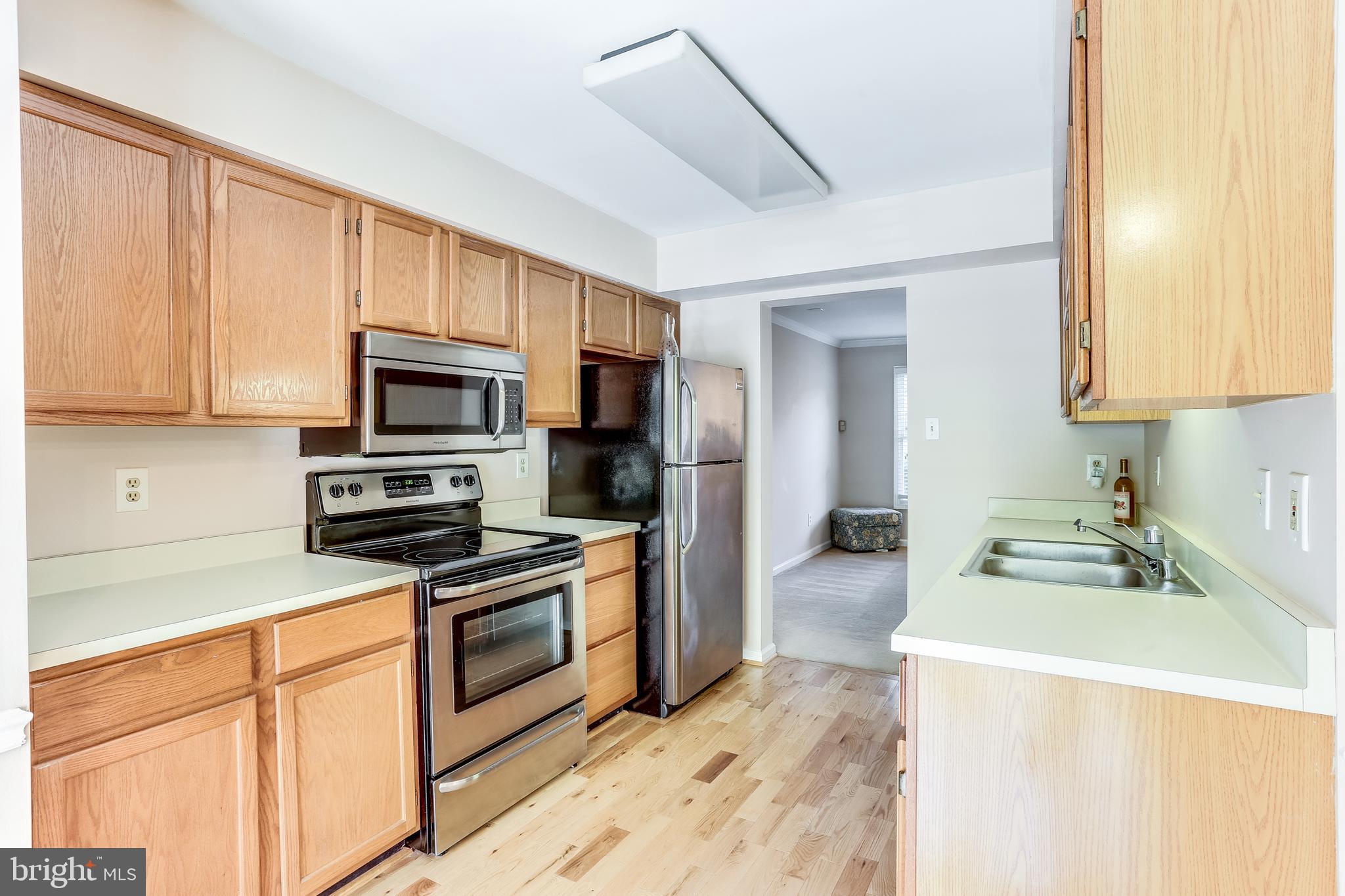 9224 Pittsfield Road Owings Mills, MD 21117 - Photo 5 of 16 Barely used appliances