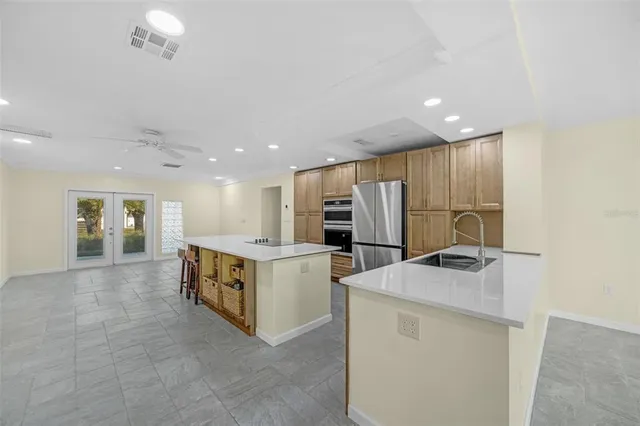 $750,000 | 5207 Palmetto Point Drive, Palmetto, FL 34221