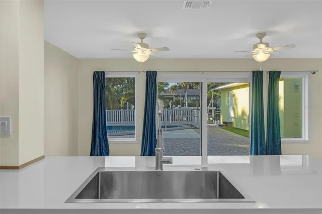 $750,000 | 5207 Palmetto Point Drive, Palmetto, FL 34221