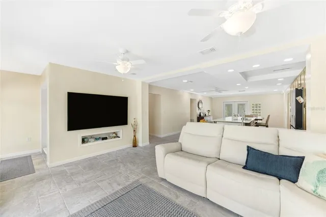 $750,000 | 5207 Palmetto Point Drive, Palmetto, FL 34221