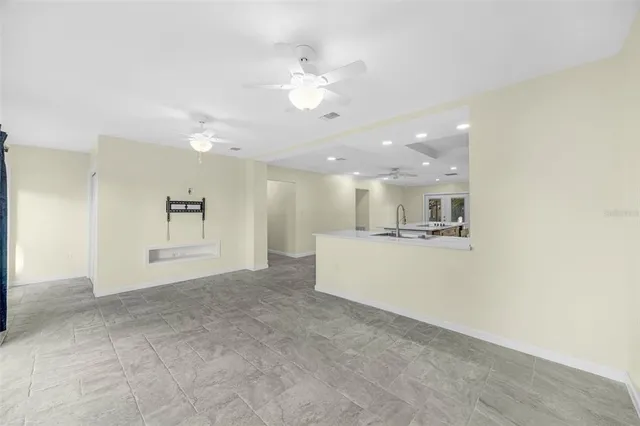 $750,000 | 5207 Palmetto Point Drive, Palmetto, FL 34221