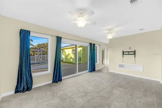 $750,000 | 5207 Palmetto Point Drive, Palmetto, FL 34221