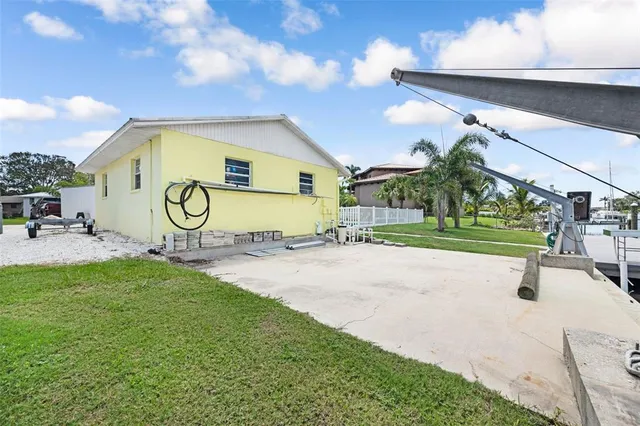 $750,000 | 5207 Palmetto Point Drive, Palmetto, FL 34221