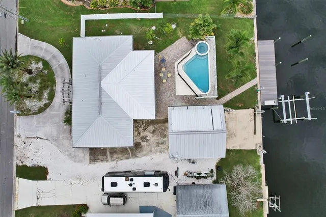 $750,000 | 5207 Palmetto Point Drive, Palmetto, FL 34221