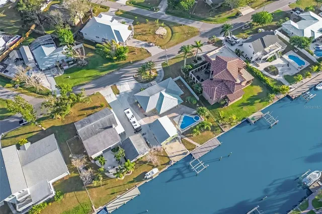 $750,000 | 5207 Palmetto Point Drive, Palmetto, FL 34221