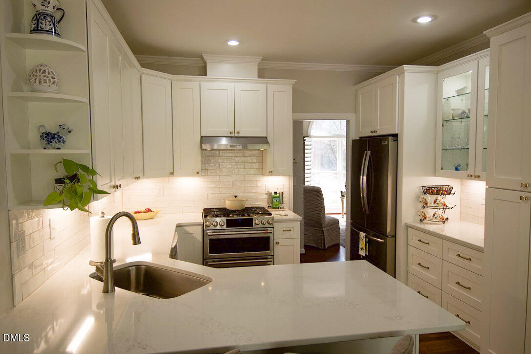 3 Merion Circle Pinehurst, NC 28374 - Photo 5 of 15 Kitchen