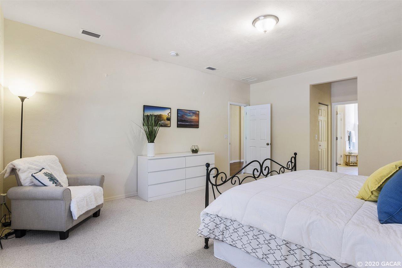 8321 Southwest 75th Road Gainesville, FL 32608 - Photo 18 of 29 Gallery Image 18