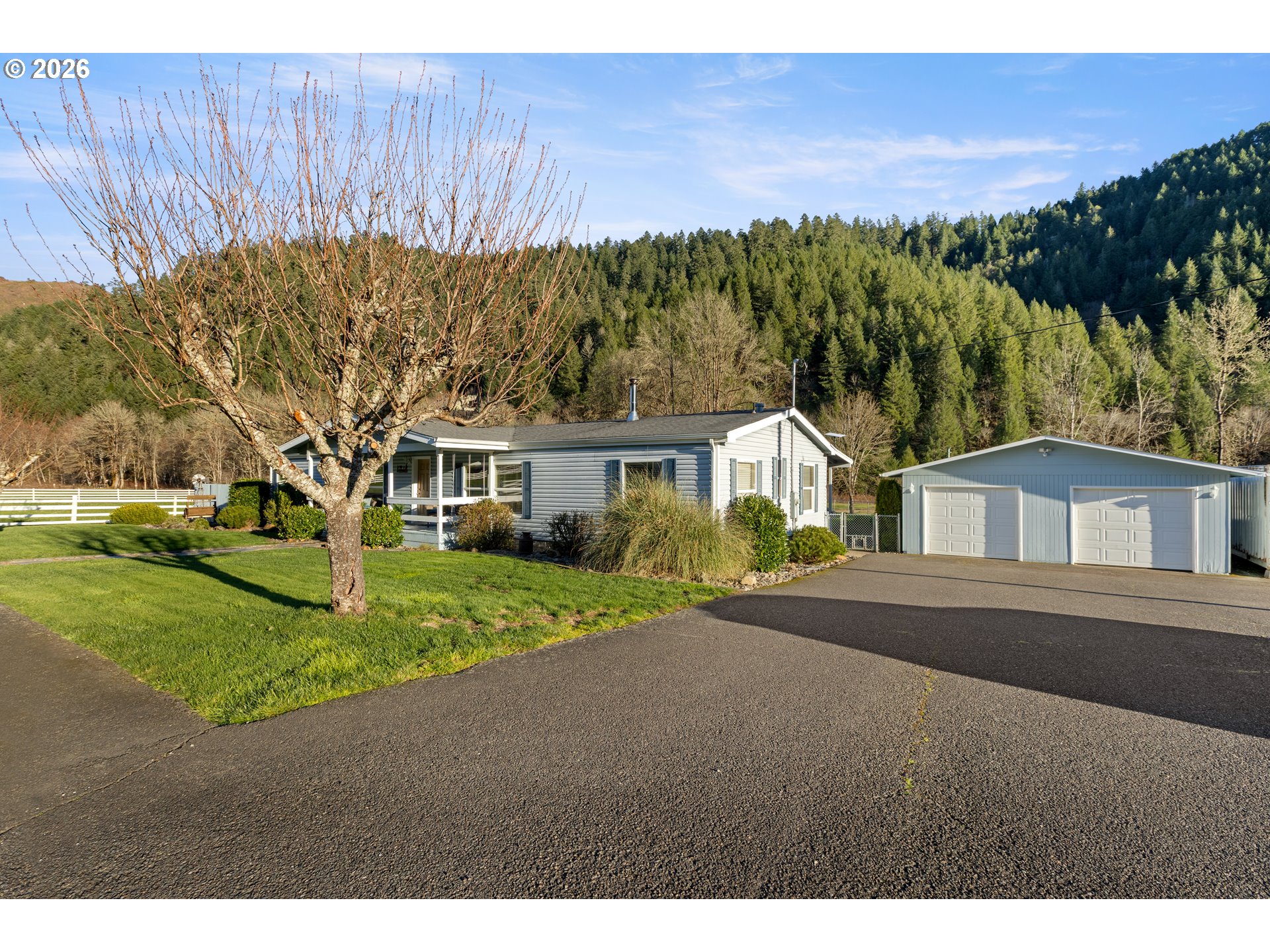 11119 North Myrtle Road Myrtle Creek, OR 97457 - Photo 4 of 48