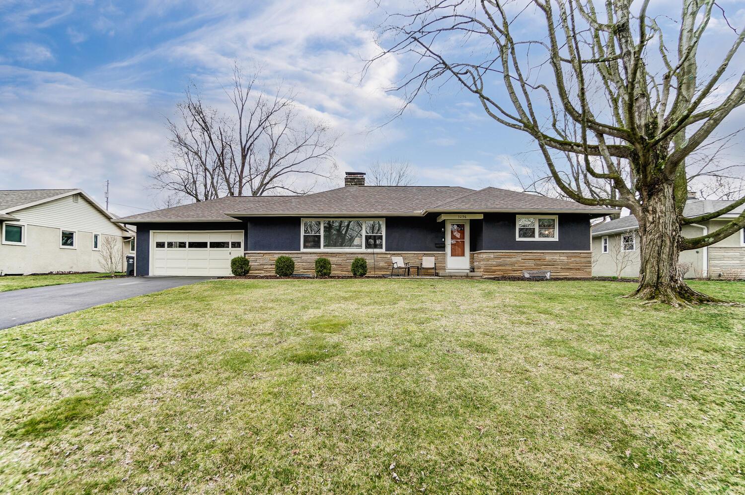 3296 Colchester Road Columbus, OH 43221 - Photo 1 of 19