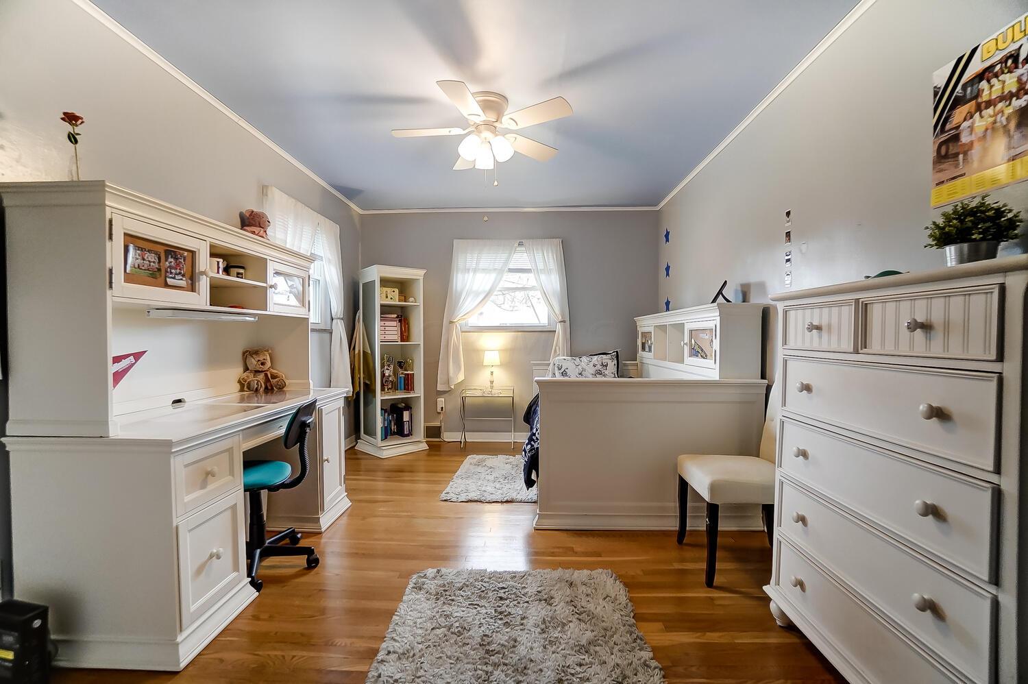 3296 Colchester Road Columbus, OH 43221 - Photo 10 of 19