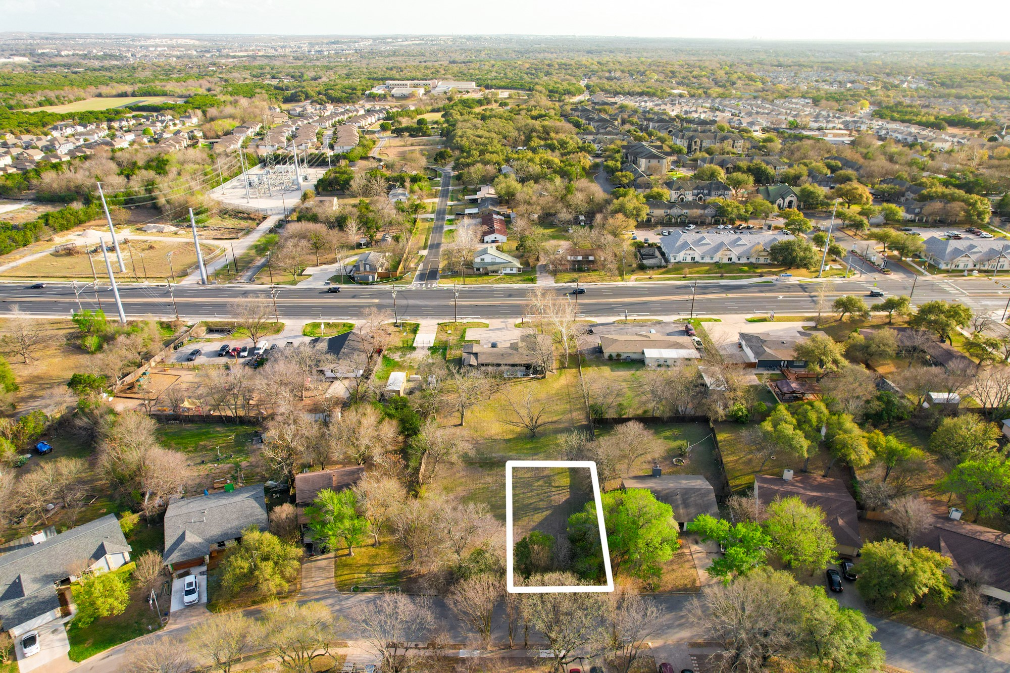 9311 Independence Loop Austin, TX 78748 - Photo 13 of 17 an aerial view of residential building and lake