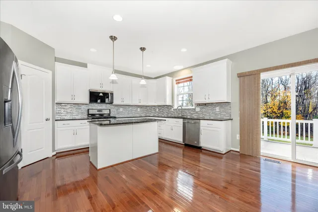 $450,000 | 18423 Roslin Place, Hagerstown, MD 21740