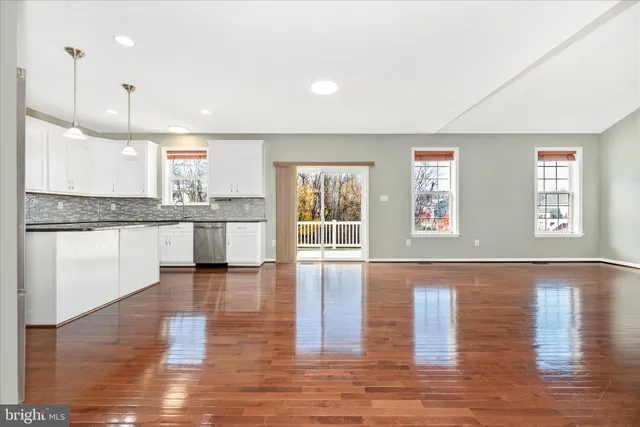 $450,000 | 18423 Roslin Place, Hagerstown, MD 21740