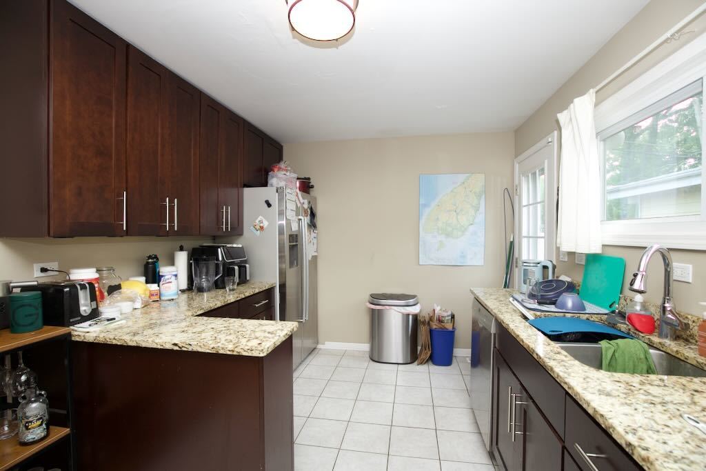 55 East Jeffery Avenue Wheeling, IL 60090 - Photo 3 of 19