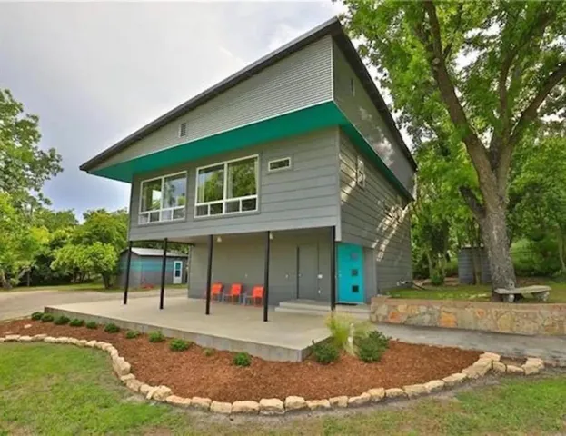 $329,900 | 607 West Hillside Drive, Coleman, TX 76834