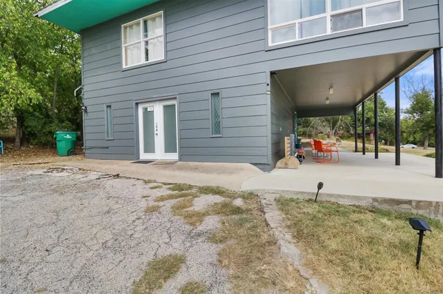 $329,900 | 607 West Hillside Drive, Coleman, TX 76834