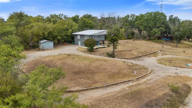 $329,900 | 607 West Hillside Drive, Coleman, TX 76834