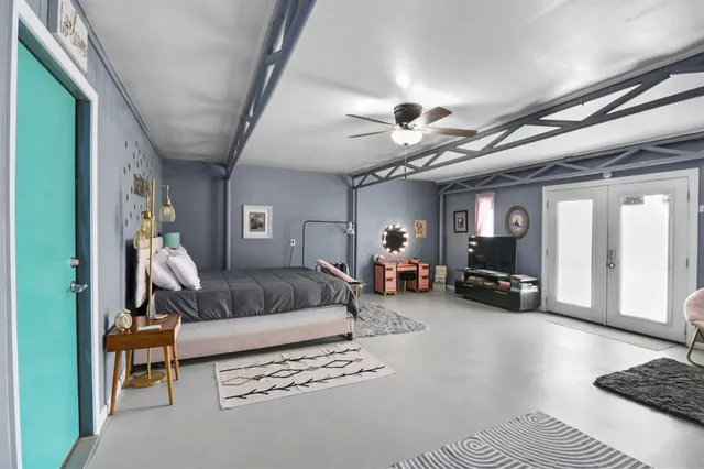 $329,900 | 607 West Hillside Drive, Coleman, TX 76834