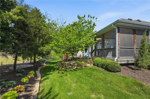 $635,000 | 9892 Hollis Lane, Lenexa, KS 66227