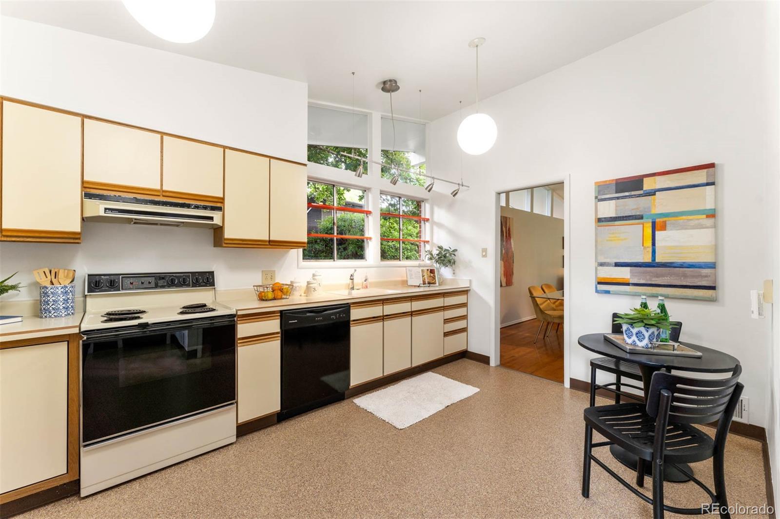 2205 South Stuart Street Denver, CO 80219 - Photo 11 of 34