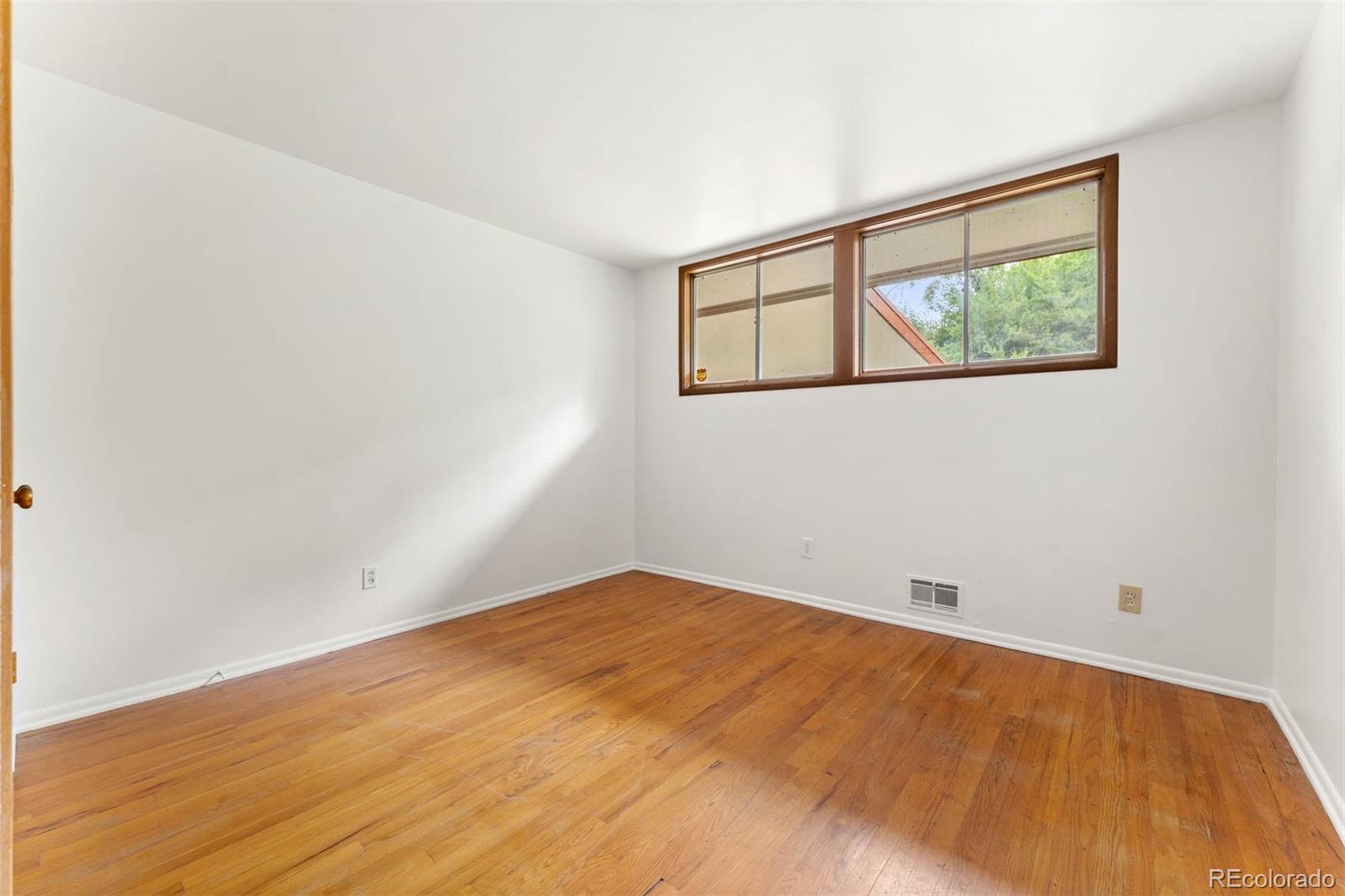 2205 South Stuart Street Denver, CO 80219 - Photo 21 of 34